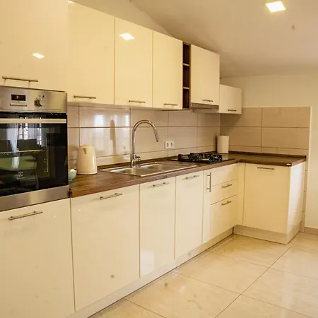 Apartamento Skalin *