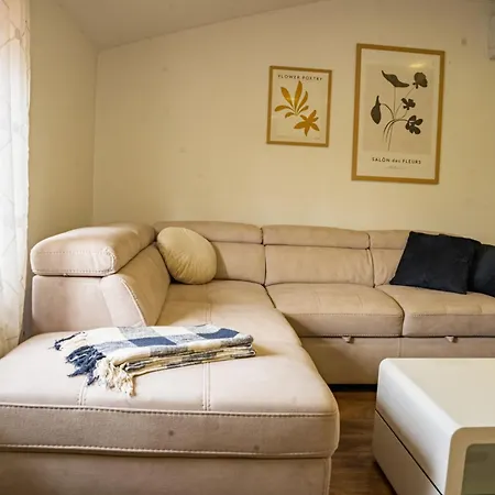 Skalin Apartamento *