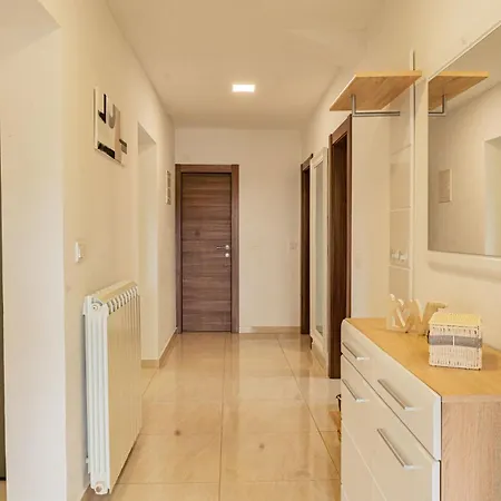 Apartamento Skalin